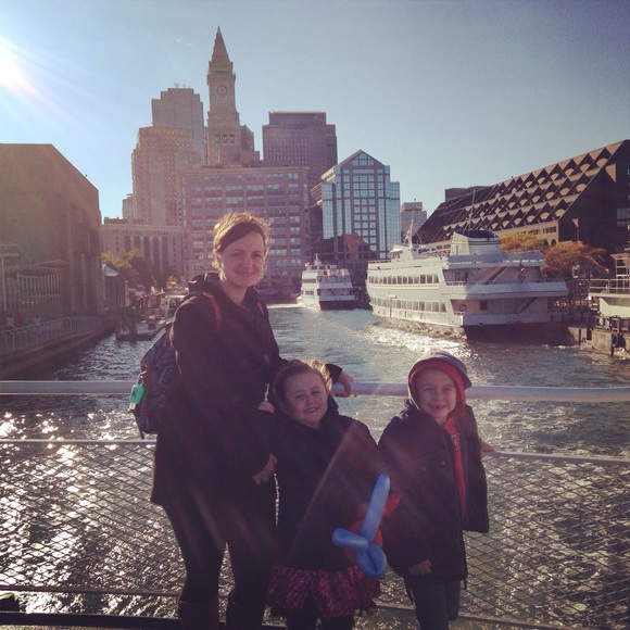 Meet your Posher, Aspenn - Picture 1 of 1